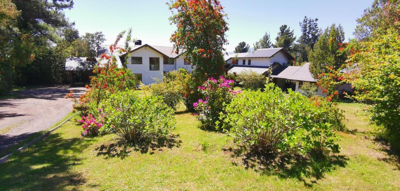 Bambu Lodge Pucón Esterno foto