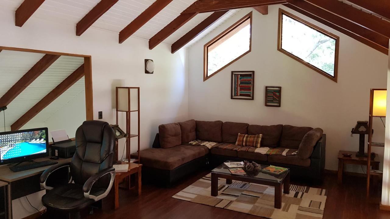 Bambu Lodge Pucón Esterno foto